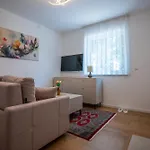Urban Base Appartement *