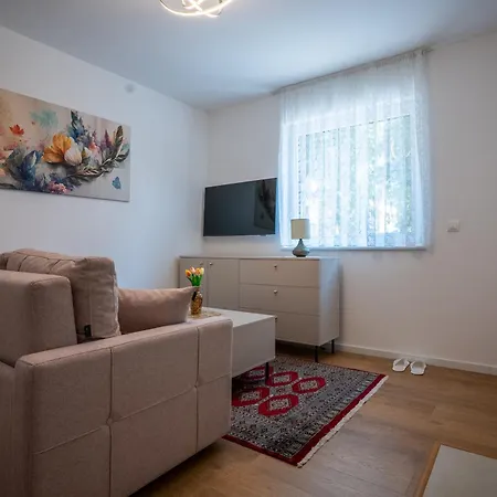Urban Base Appartement *