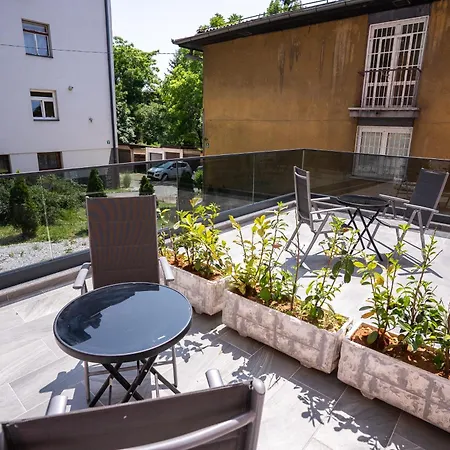 Urban Base * Sarajevo